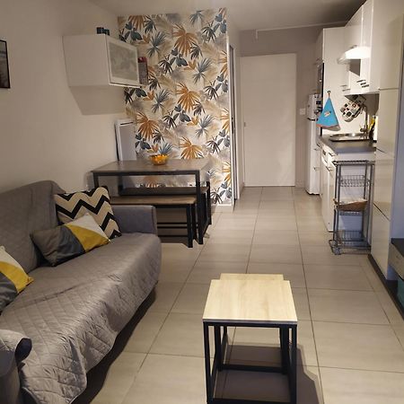לה גרנד מוט Beau Studio Avec Grande Terrasse מראה חיצוני תמונה